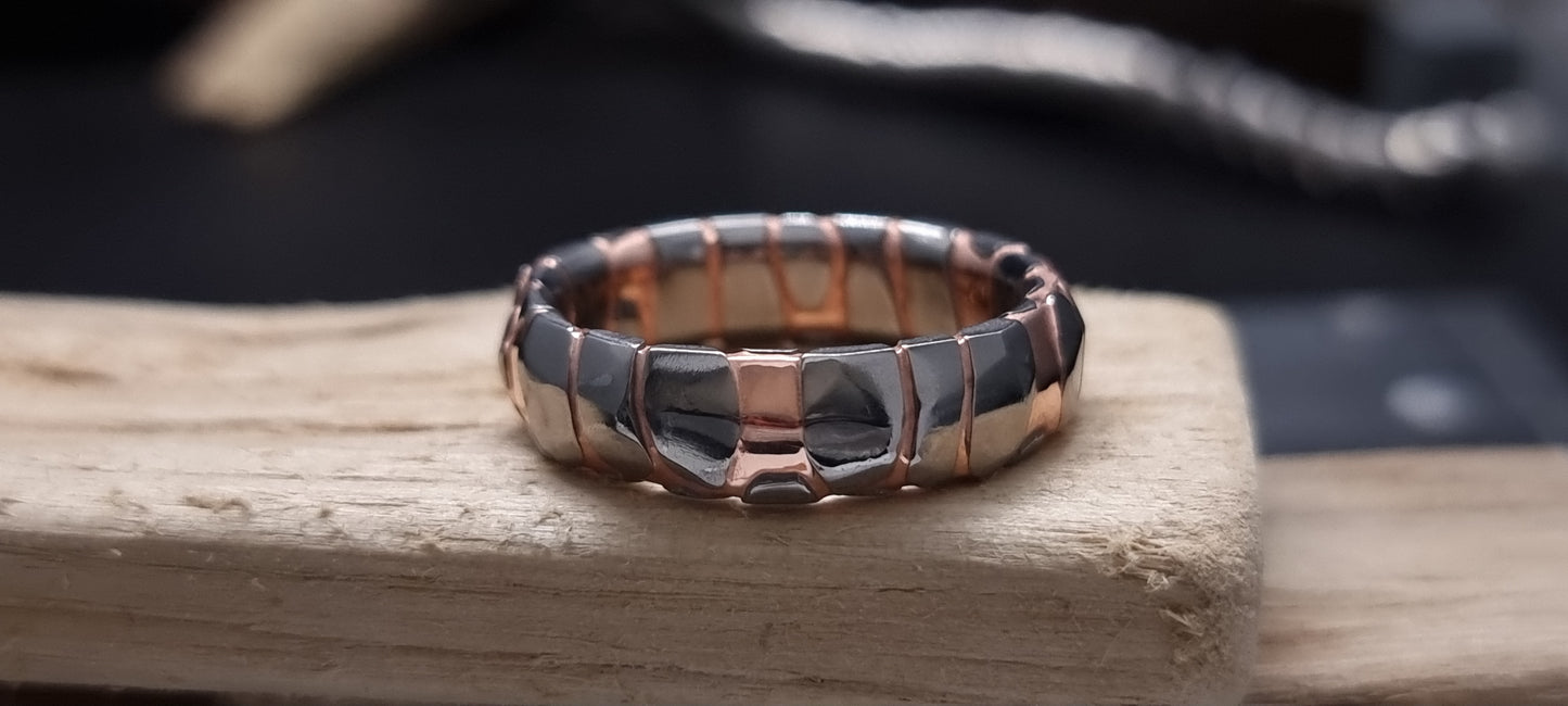 Superconductor Obsidian Cut Ring image 13