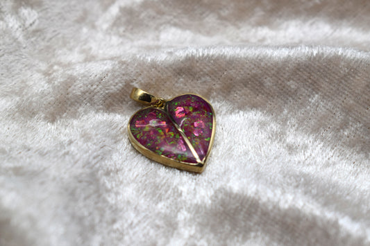 Split heart 9ct gold memorial necklace with double ashes compartments