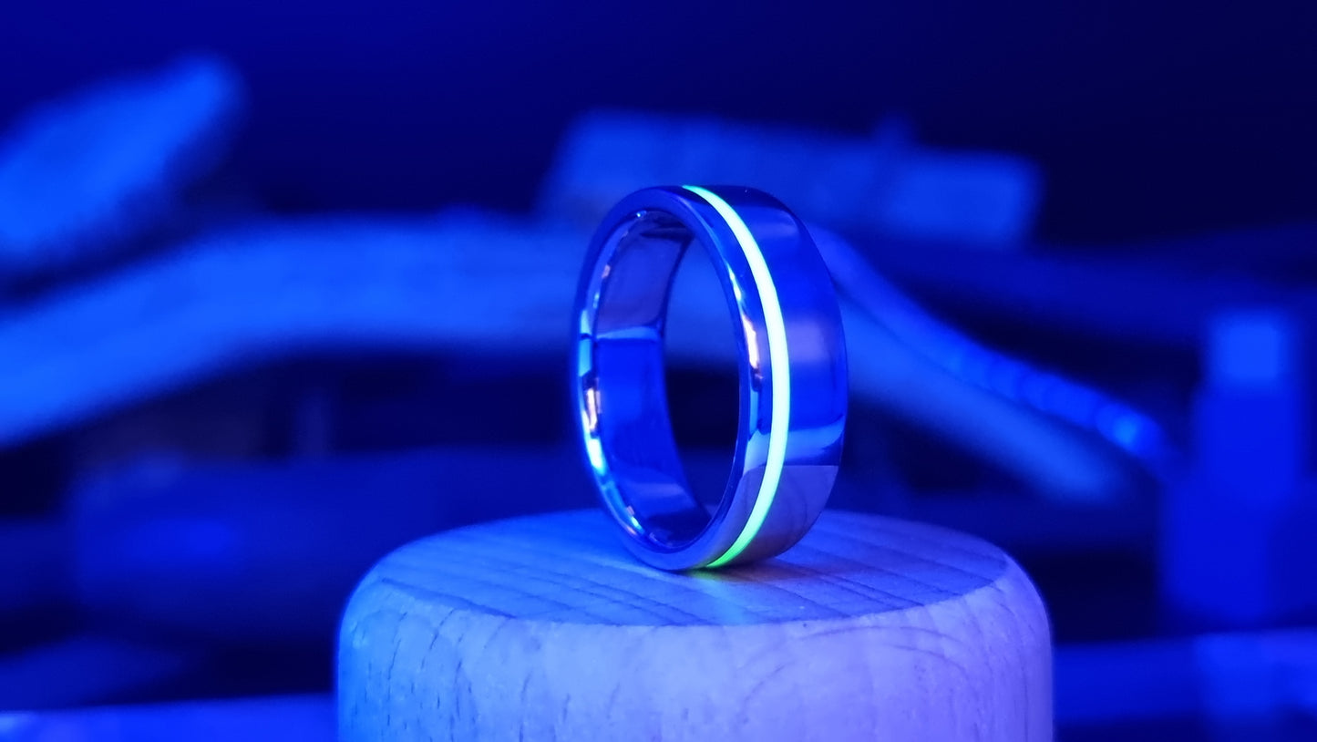 Lumo in Zing UV Glow Stainless Steel Ring image 1