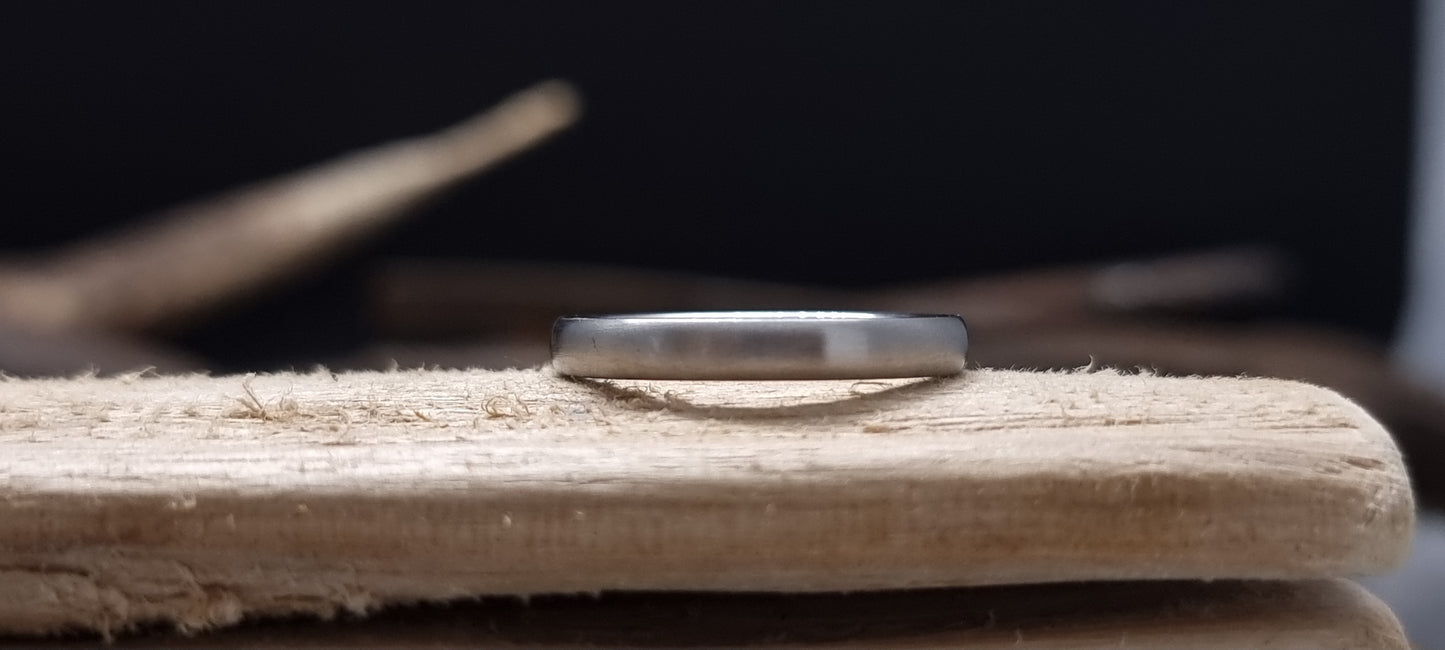 Slim Titanium Satin Court Shape Ring image 4