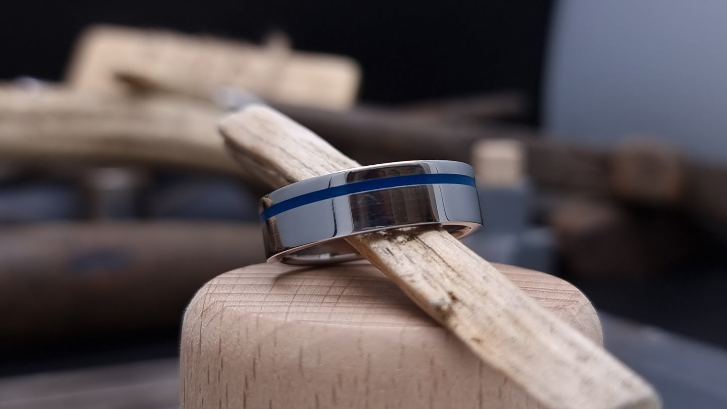 Lumo in Blue UV Glow Stainless Steel Ring image 4