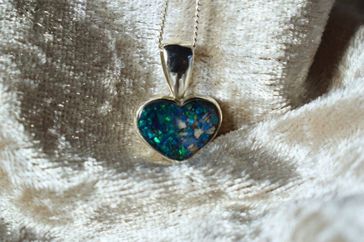 Small Heart Memorial Ashes Silver Necklace – Handmade Sterling Silver Heart Pendant, Memorial Jewellery for Ashes, Crafted in the UK