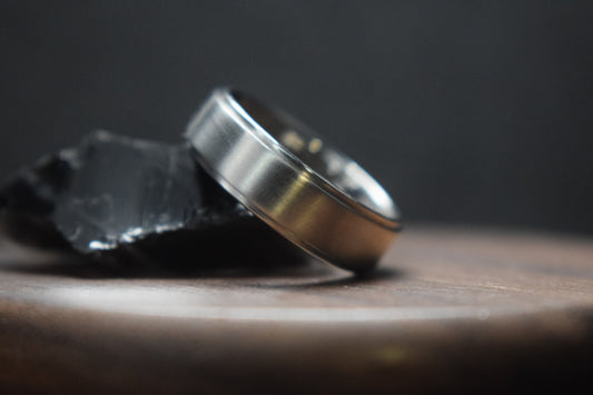 Bannock Burn Titanium Satin Ring