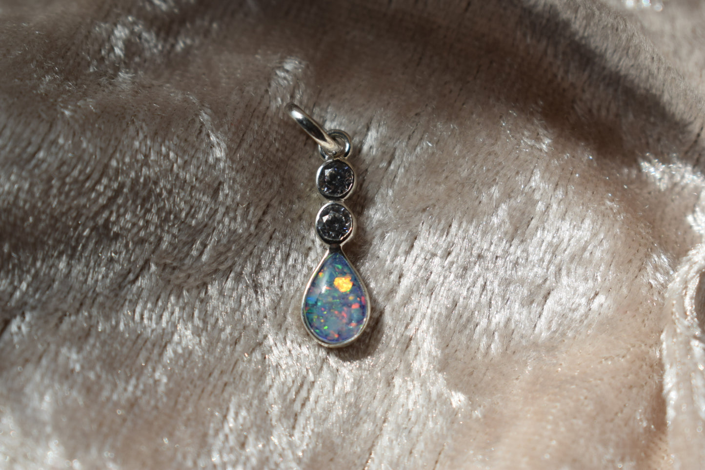 Teardrop CZ Silver Memorial Ashes Necklace – Sterling Silver Teardrop Cremation Keepsake Pendant with Cubic Zirconia, Handcrafted in the UK