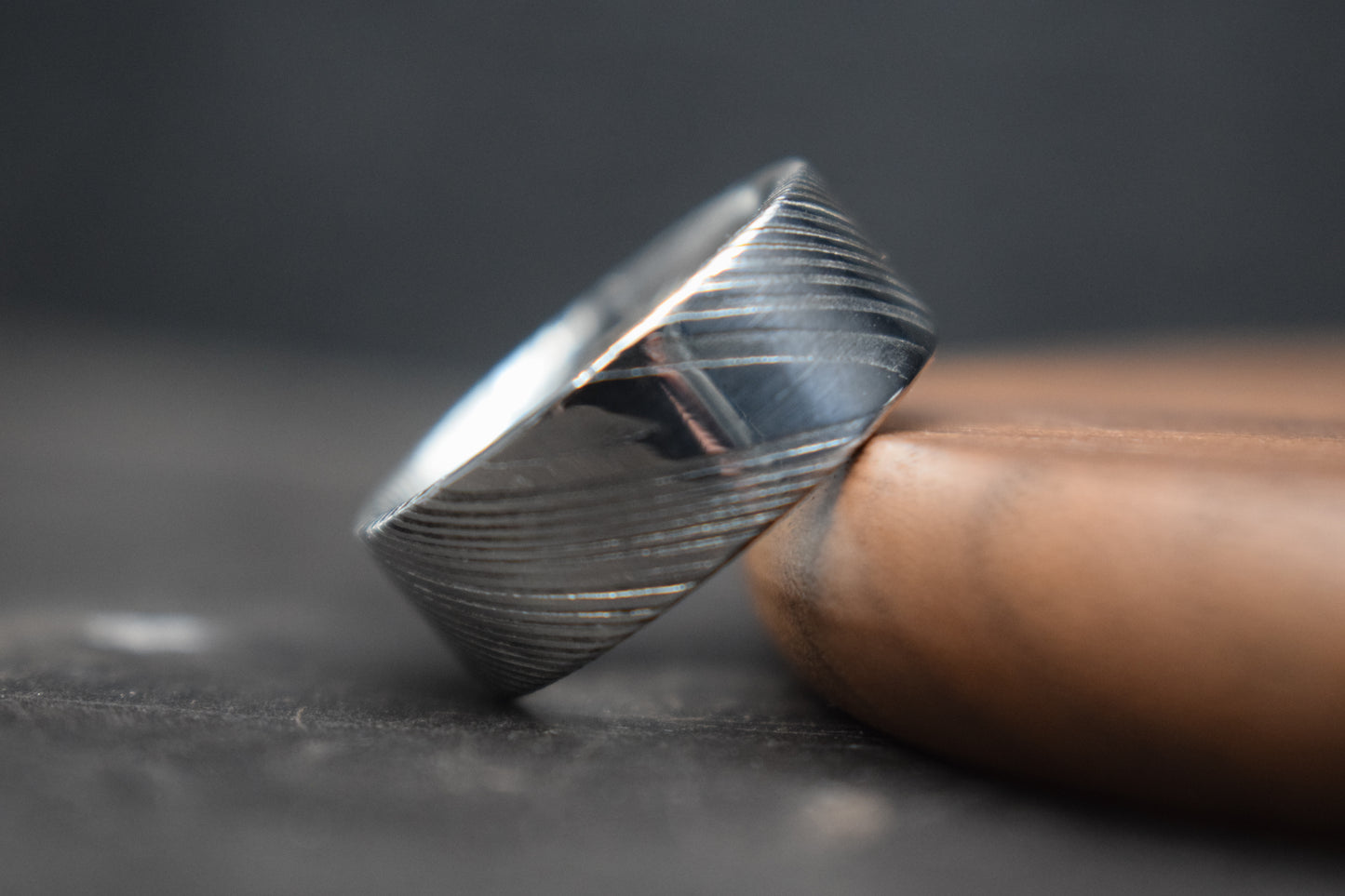 Crynoch Damascus Steel Flat Ring