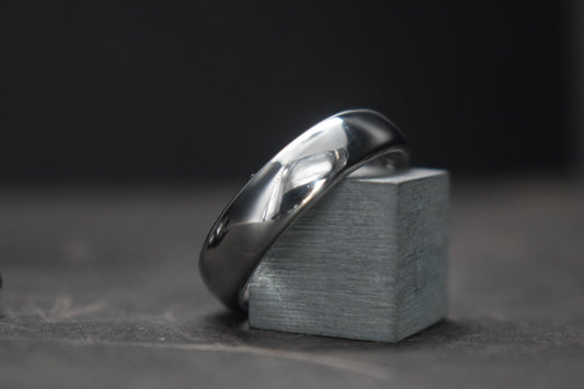 Titanium Polished Court Shape Ring