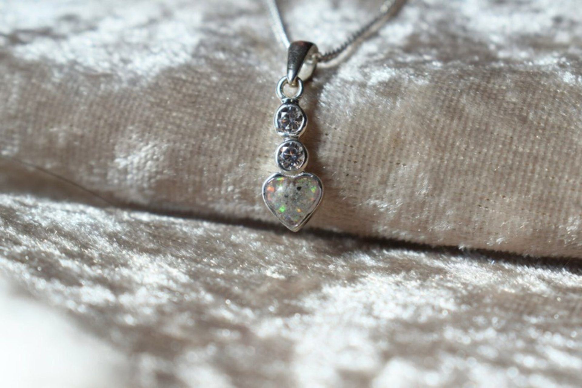 Heart CZ Memorial Ashes Silver Necklace – Sterling Silver Cremation Keepsake Pendant with Cubic Zirconia, Handmade in the UK.