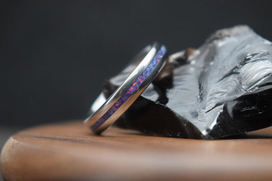 Titanium Ring with Single Opal Inlay