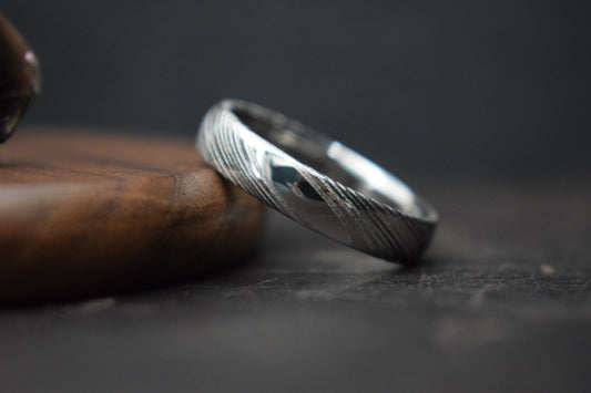Crynoch Damascus Steel Court Shape Ring