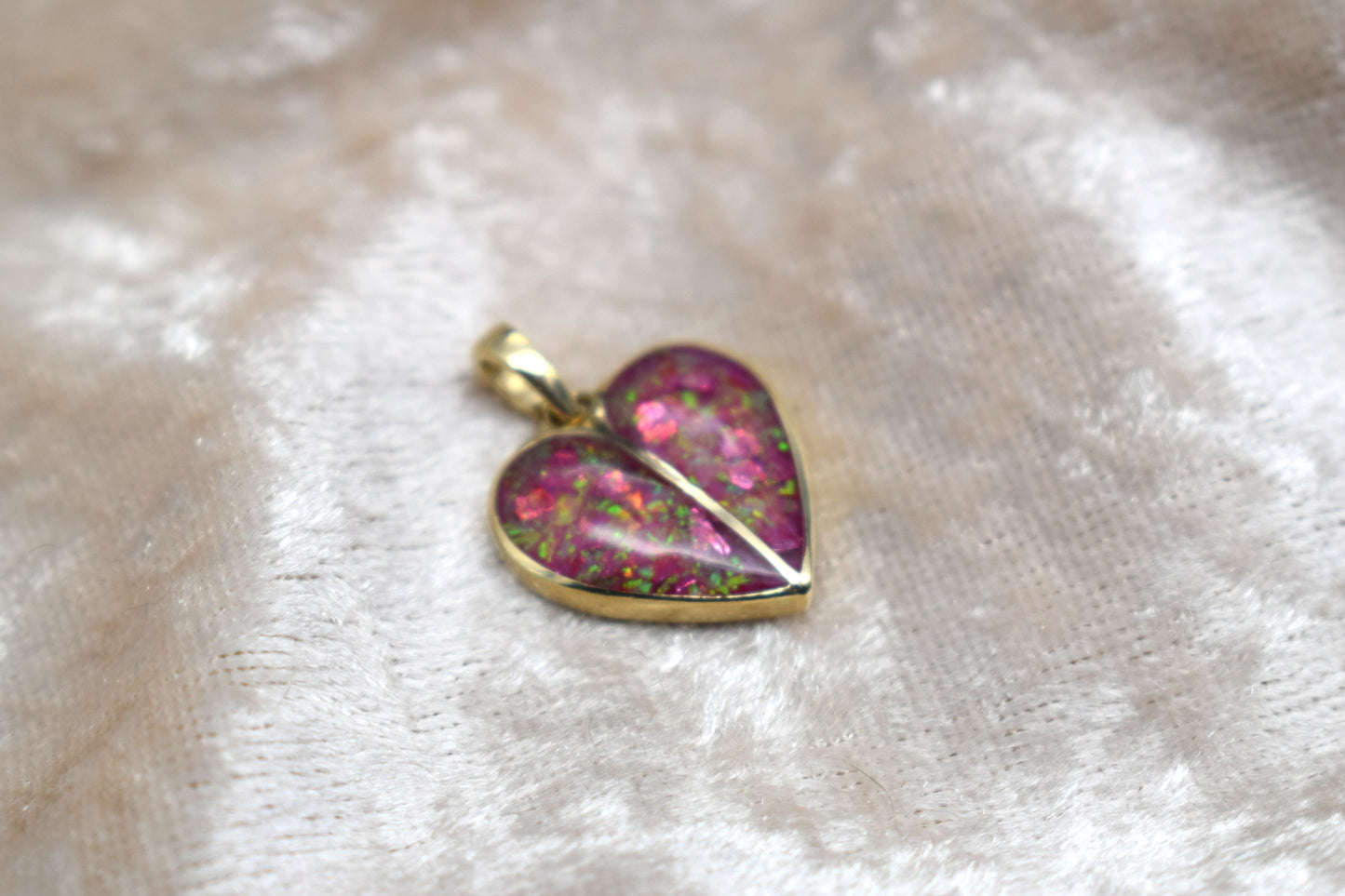 Split heart 9ct gold memorial necklace with double ashes compartments