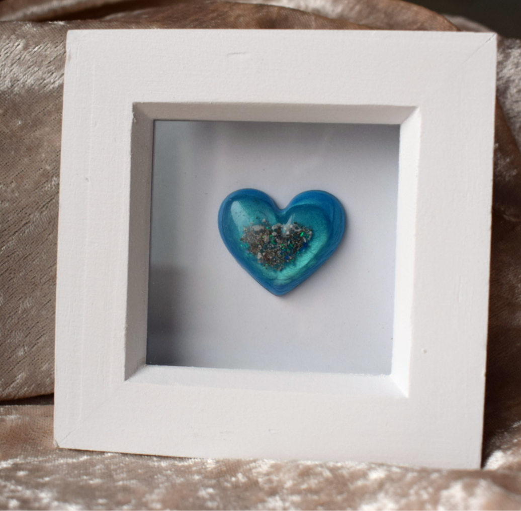 Framed Resin Memorial Heart - Add On image 3