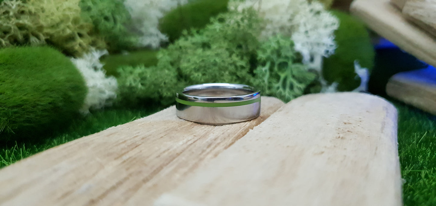 Lumo in Zing UV Glow Stainless Steel Ring image 10