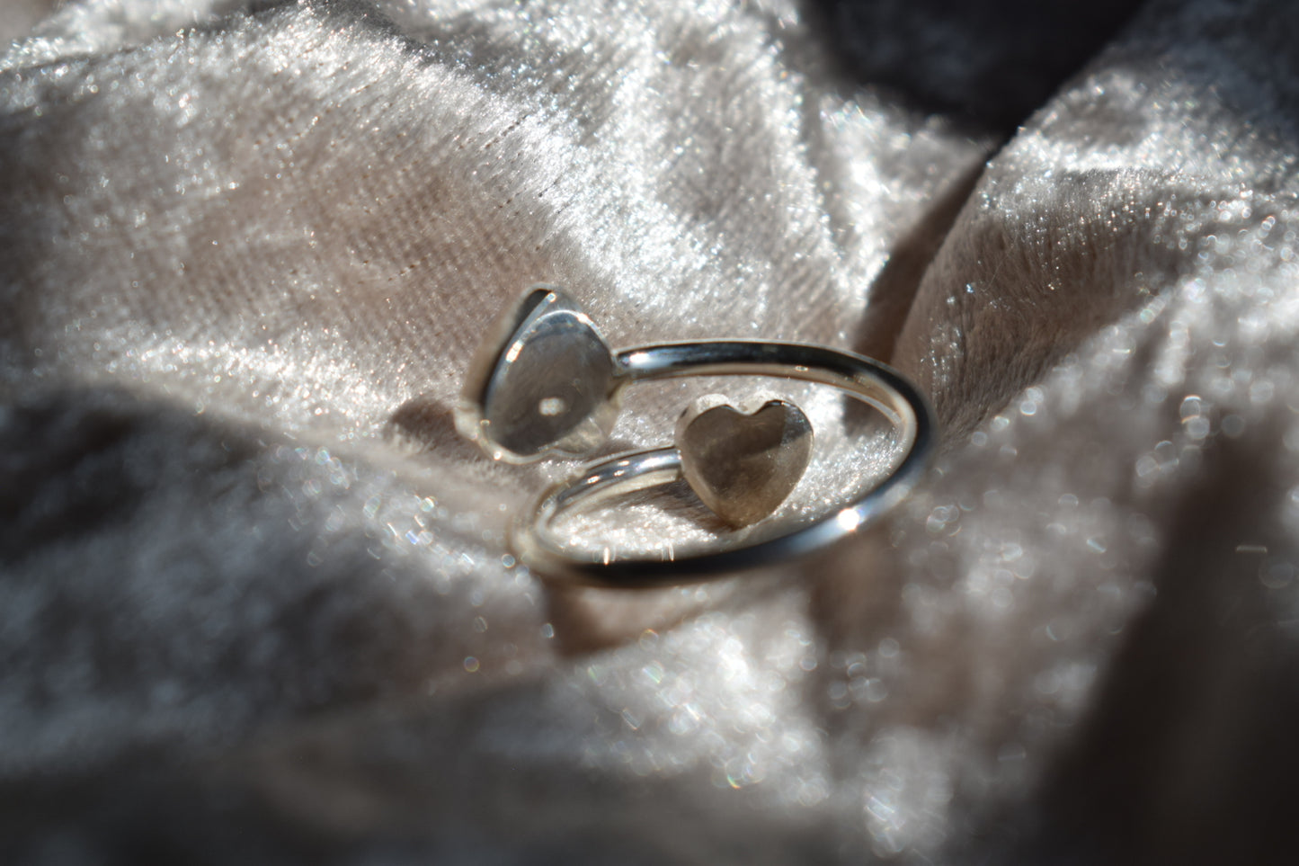 Double heart adjustable silver memorial ring with cremation ashes inlay