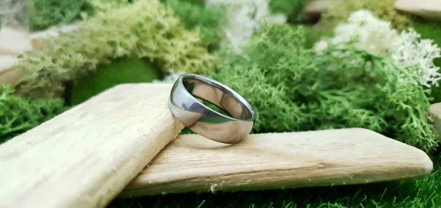 Titanium Polished Court Shape Ring