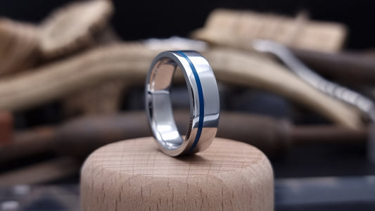 Lumo in Blue UV Glow Stainless Steel Ring image 0