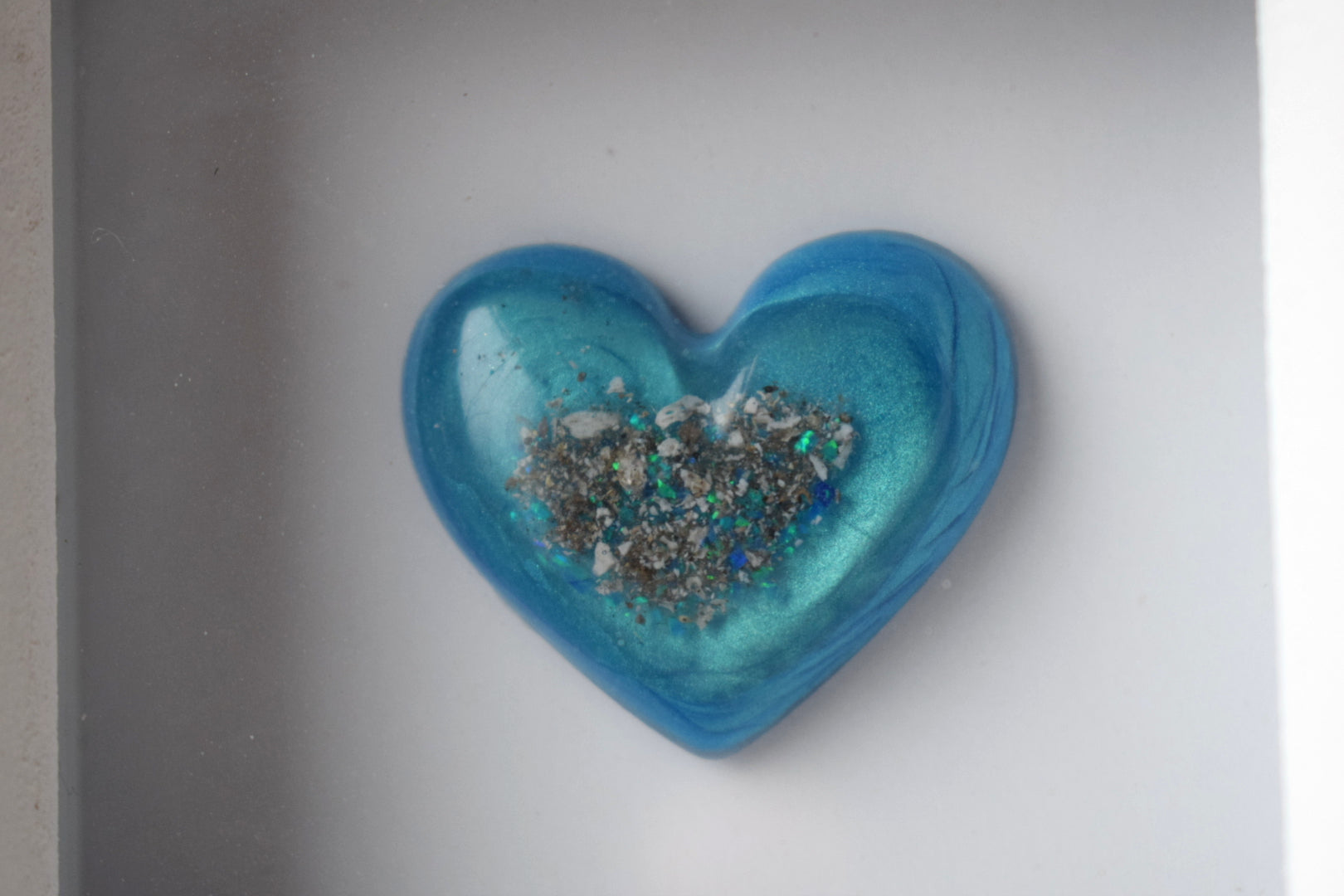 Framed Resin Memorial Heart - Add On image 6
