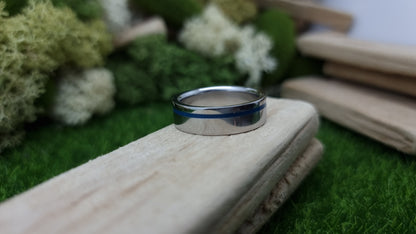 Lumo in Blue UV Glow Stainless Steel Ring image 10