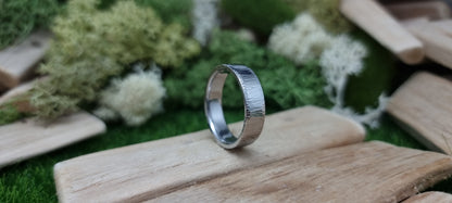 Annat Hammered Stainless Steel Ring image 5