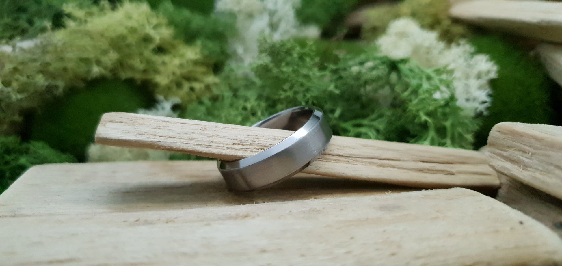 Titanium Satin Finish Bevel Shape Ring 