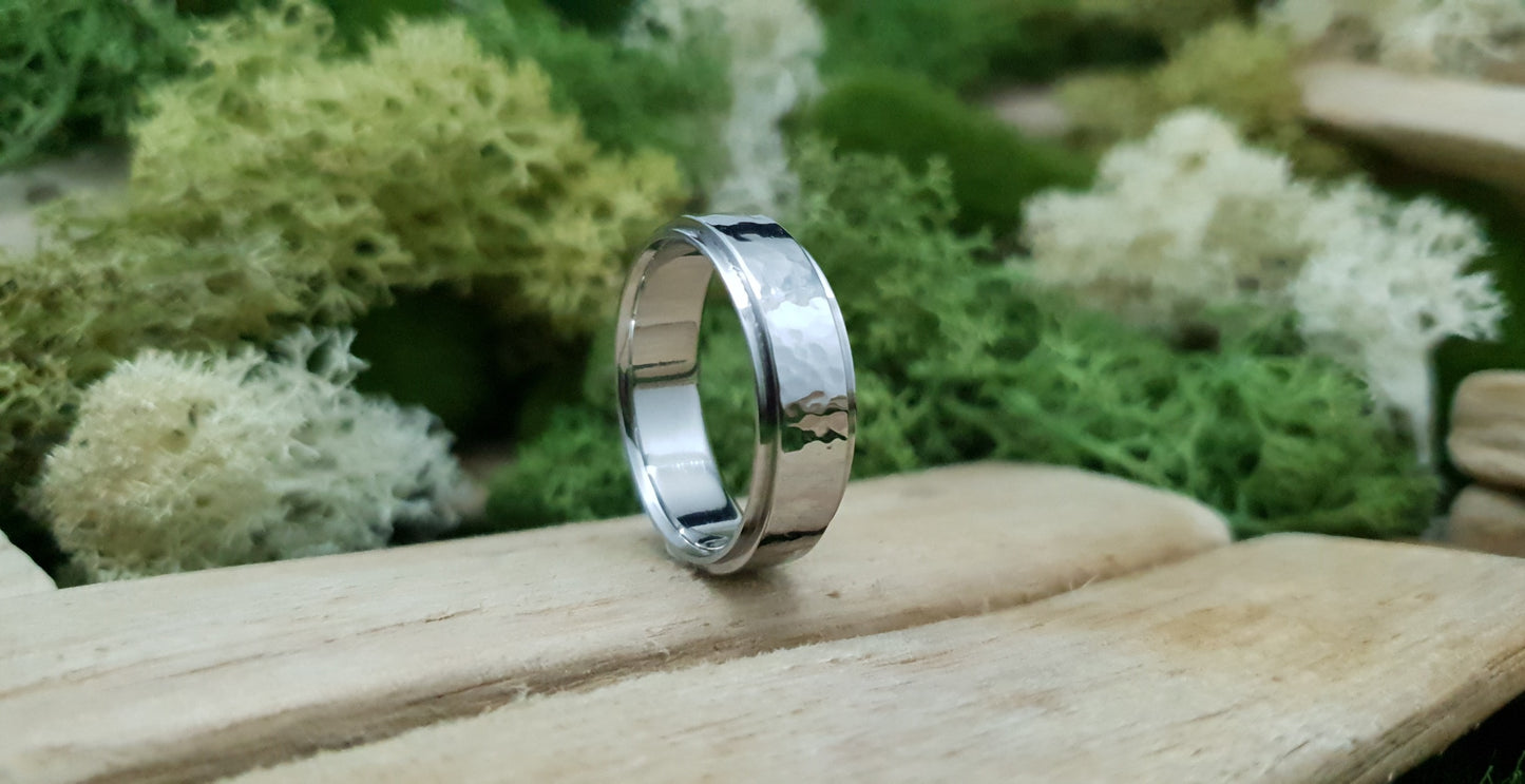 Ythan Hammered Stainless Steel Ring image 4