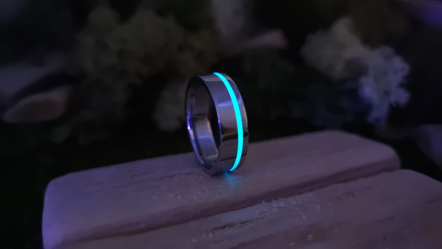 Lumo in Blue UV Glow Stainless Steel Ring image 6