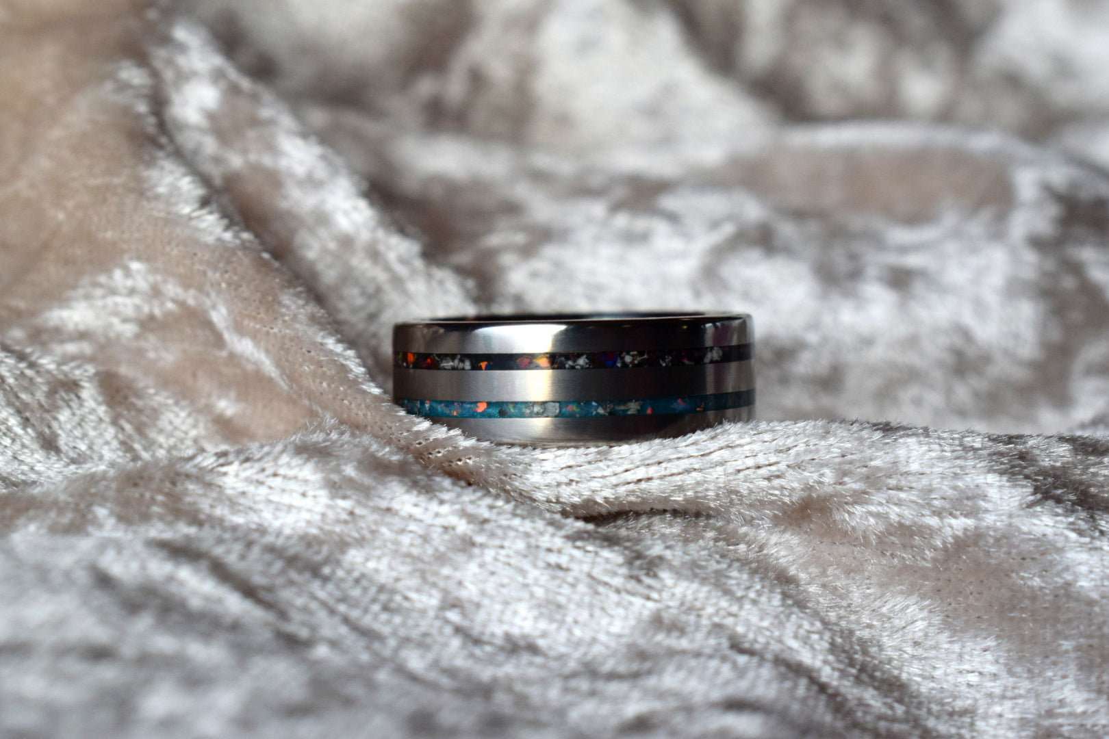 Titanium double channel memorial ring with cremation ashes inlay