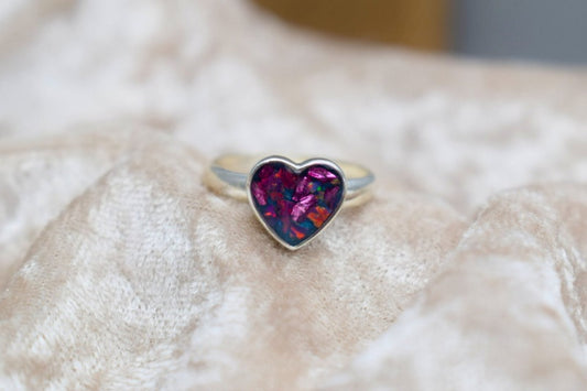 Heart Memorial Ashes Silver Ring – Handmade Sterling Silver Keepsake Ring, Crafted with Love in the UK.