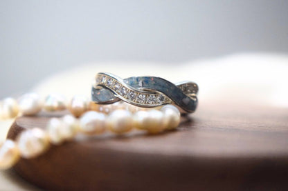 Memorial Entwined Silver & CZ Ring