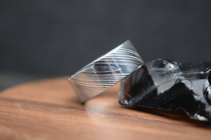 Crynoch Damascus Steel Flat Ring