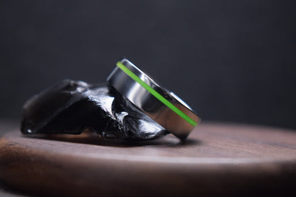 Lumo in Zing UV Glow Stainless Steel Ring