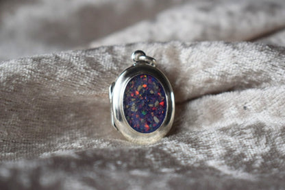 Sterling silver memorial locket necklace with classic oval design