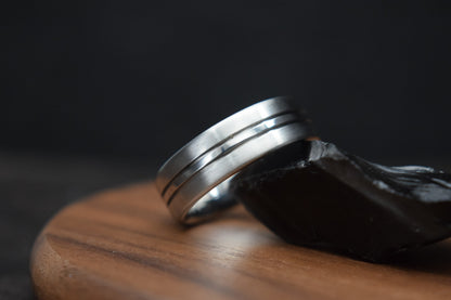 Beauly Grooved Stainless Steel Ring