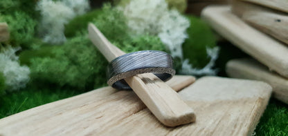 Unique Bervie patterned Damascus ring crafted for alternative weddings