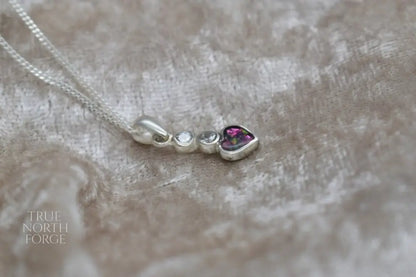 Heart CZ Memorial Ashes Silver Necklace – Sterling Silver Cremation Keepsake Pendant with Cubic Zirconia, Handmade in the UK.