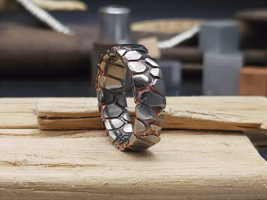 Superconductor Obsidian Cut Ring image 0