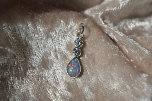 Teardrop CZ Silver Memorial Ashes Necklace – Sterling Silver Teardrop Cremation Keepsake Pendant with Cubic Zirconia, Handcrafted in the UK